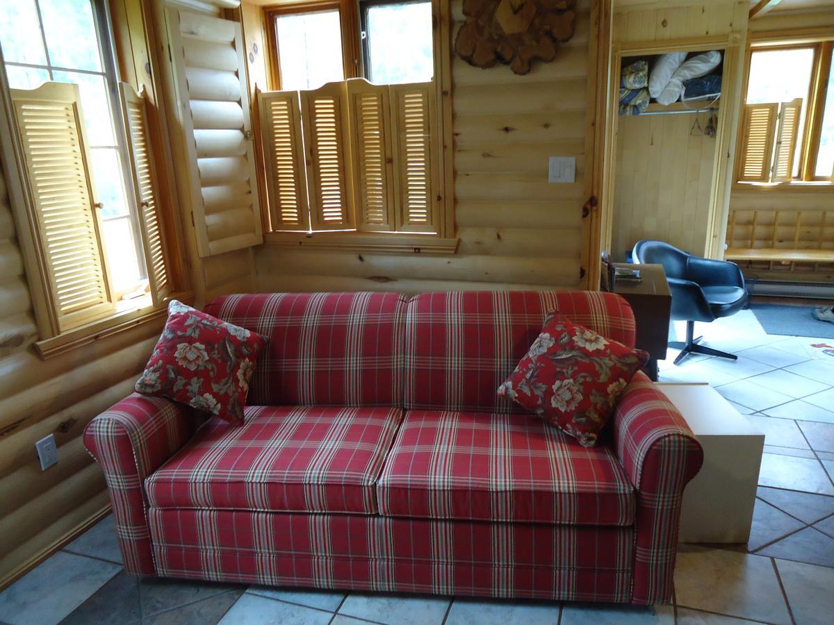 Chalet Saint-Thomas L'Anse-Saint-Jean Exterior photo